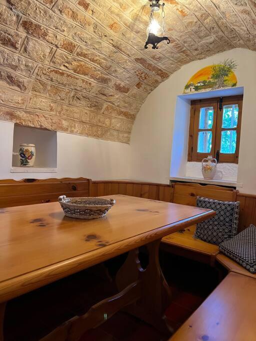 Il Trullo Dei Nonni Villa โลโกโรตอนโด ภายนอก รูปภาพ